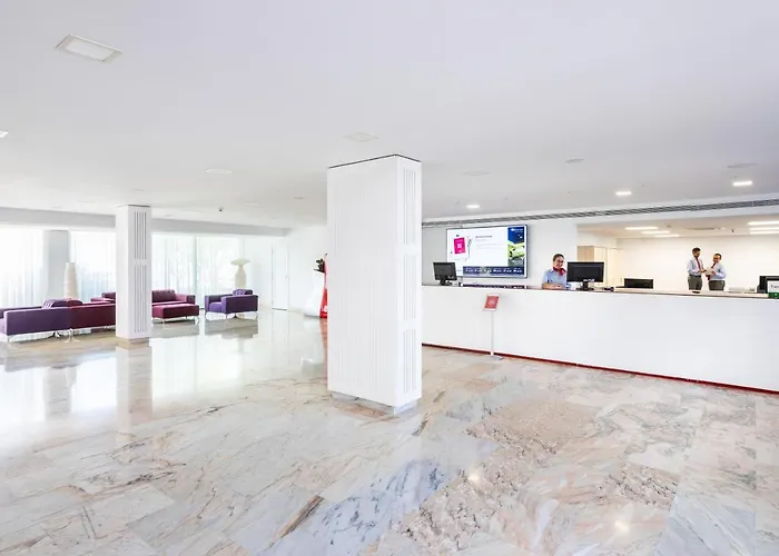 Alexandre La Siesta Hotel 4*