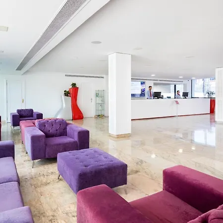 Alexandre La Siesta Hotel