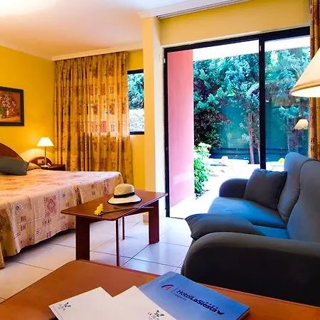 Alexandre La Siesta Hotel