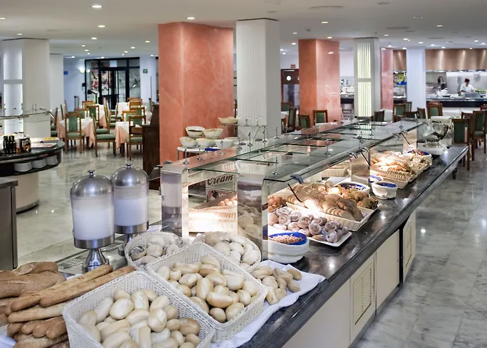 Hotell Alexandre La Siesta 4*