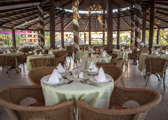 فندق Alexandre La Siesta 4*