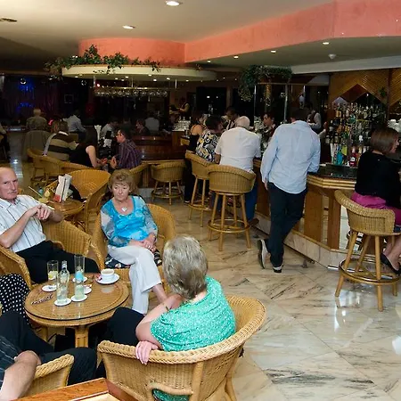 Alexandre La Siesta 酒店
