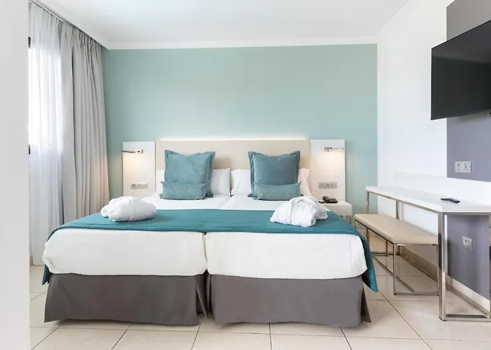 Alexandre La Siesta Hotel 4*